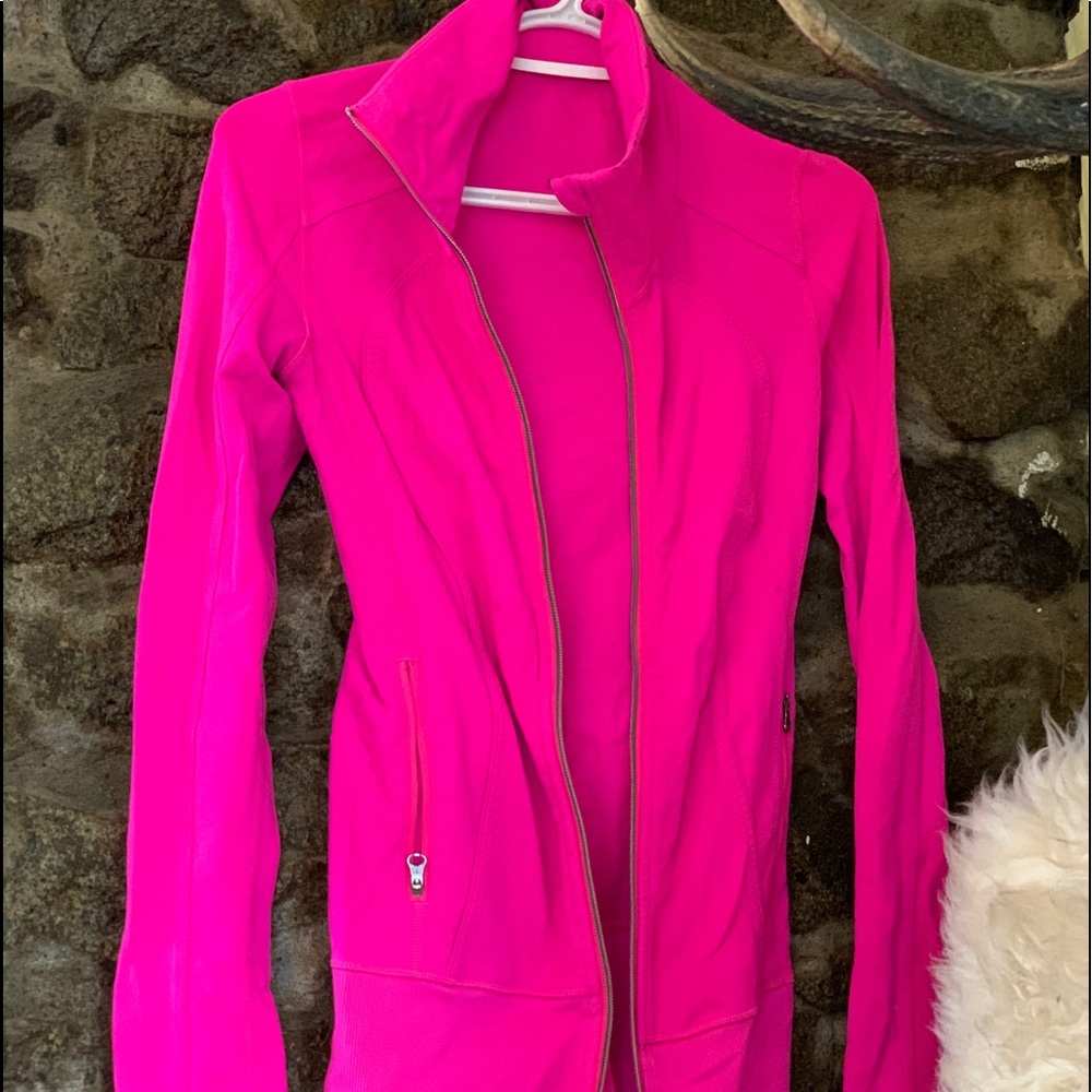 Lulu running jacket